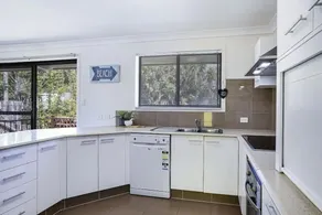 Private Room in Pleasant Ashmore - Image 4