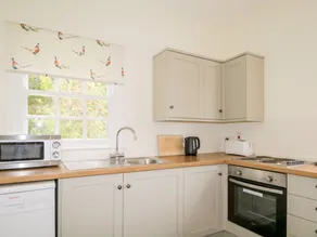 Balnain 2 Holiday Cottage - Image 2