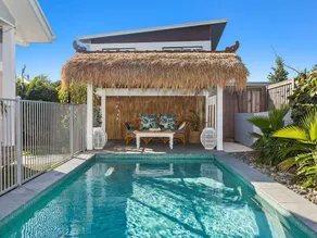 Kia Orana Island Home - Image 2