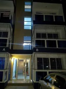 Luxury Rental Penthouse - Image 4