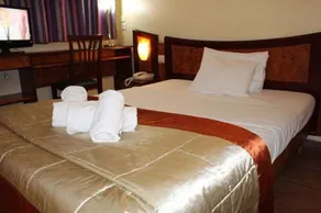 Eurohotel Paris Nord - Image 2