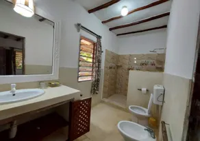 Marine Holiday House - Image 2