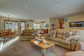 18 Hickory - Image 2
