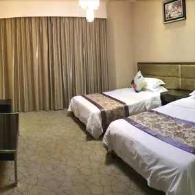 Ziyunge Hotel (Wuzhou Qilou Town) - Image 5