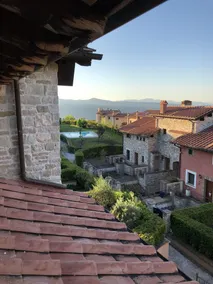 Entire House With Panoramic Views and use of Pool - Image 4