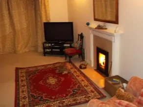 The Den - Image 4