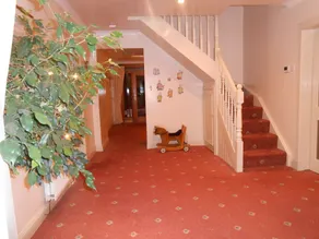 Tambowie Farm Bed & Breakfast - Image 4