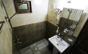 Hotel Level - Image 2
