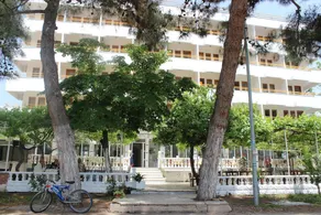 Tuana Hotel - Image 2