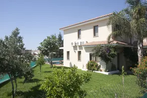 Regina's Exclusive Villas - Image 3