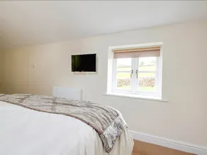 Owl Cottage - Image 2