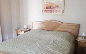 Stunning Home in Alt Schwerin With 2 Bedrooms and Wifi - Image 3