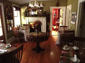 Historic Davy House Bed & Breakfast Inn - Image 5