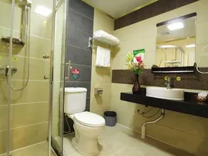 City Comfort Inn Guilin Lingui Jinshan Square - Image 2