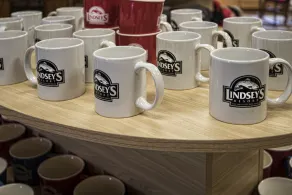 Lindsey's Resort - Image 3