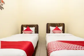 Nia Mandiri by OYO Rooms - Image 2