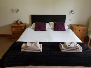 Tower Street Holiday Apartment - Image 4