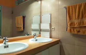 Stunning Apartment in Oostende With Wifi and 2 Bedrooms - Image 2