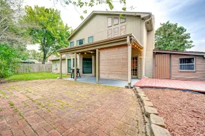The Hideaway in El Lago, Home Gym, Rain Shower, King Bd, Sleeps 8, Space Center - Image 3
