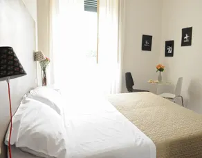 Guest House Interno 4 - Image 2