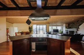 Penthouse Apartment - Image 2