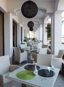 Oasis Beach Club - Image 2
