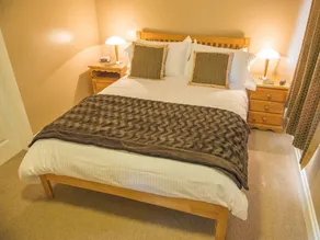Carr Villa - Image 2