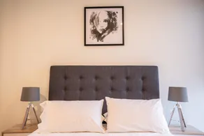 Poplar Apartments - Image 2