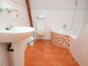 Lovely Family Home Near St Cirq La Popie With Private Pool - Image 2