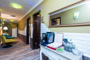 Hermespa Hotel - Image 3