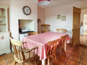 2 Carr Terrace - Image 5