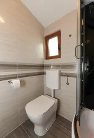 House Martinic - Image 5