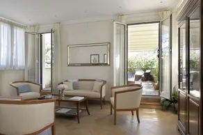 Dea Suite Roma - Image 1