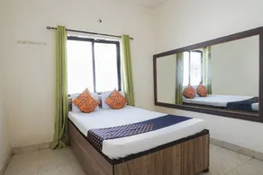 Niwant Lodge by OYO Rooms - Image 2
