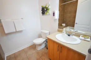 LikeAHotel Le Plateau - Image 2