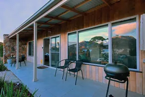 Freycinet Stone Studio 3 - Image 4