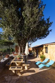 HomeLike Rustic House orchard and Wifi - Image 2