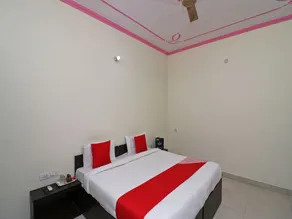 Hotel Sachin By OYO Rooms - Image 2