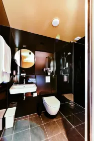 Hotel Raecks - Image 4