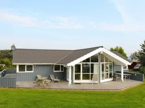 Contemporary Holiday Home in Børkop With Sauna - Image 4