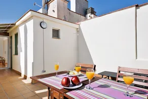 Apartamentos Inside BCN Vidrieria Barcelona - Image 2
