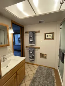 J&j's Place - Image 3