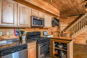 Hideout At Red Pines - Image 2