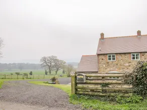 Orchard Cottage - Image 4