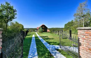 Beautiful Home in Dubranec With Outdoor Swimming Pool, Wifi and 3 Bedrooms - Image 2