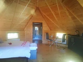 Romantic Rural Retreats - Image 4