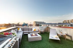 Mila by Avantstay 4 Story Penthouse Condo in Little Italy w/ Rooftop Views - Image 5