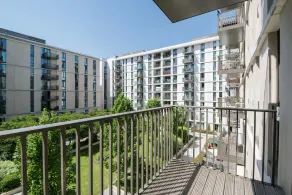 Deluxe East London Home in the Olympic Village - Image 5