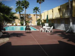 Magnuson Hotel Brownsville - Image 3