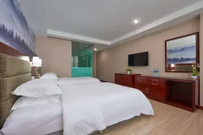 Kaiserdom Hotel China Plaza - Image 4